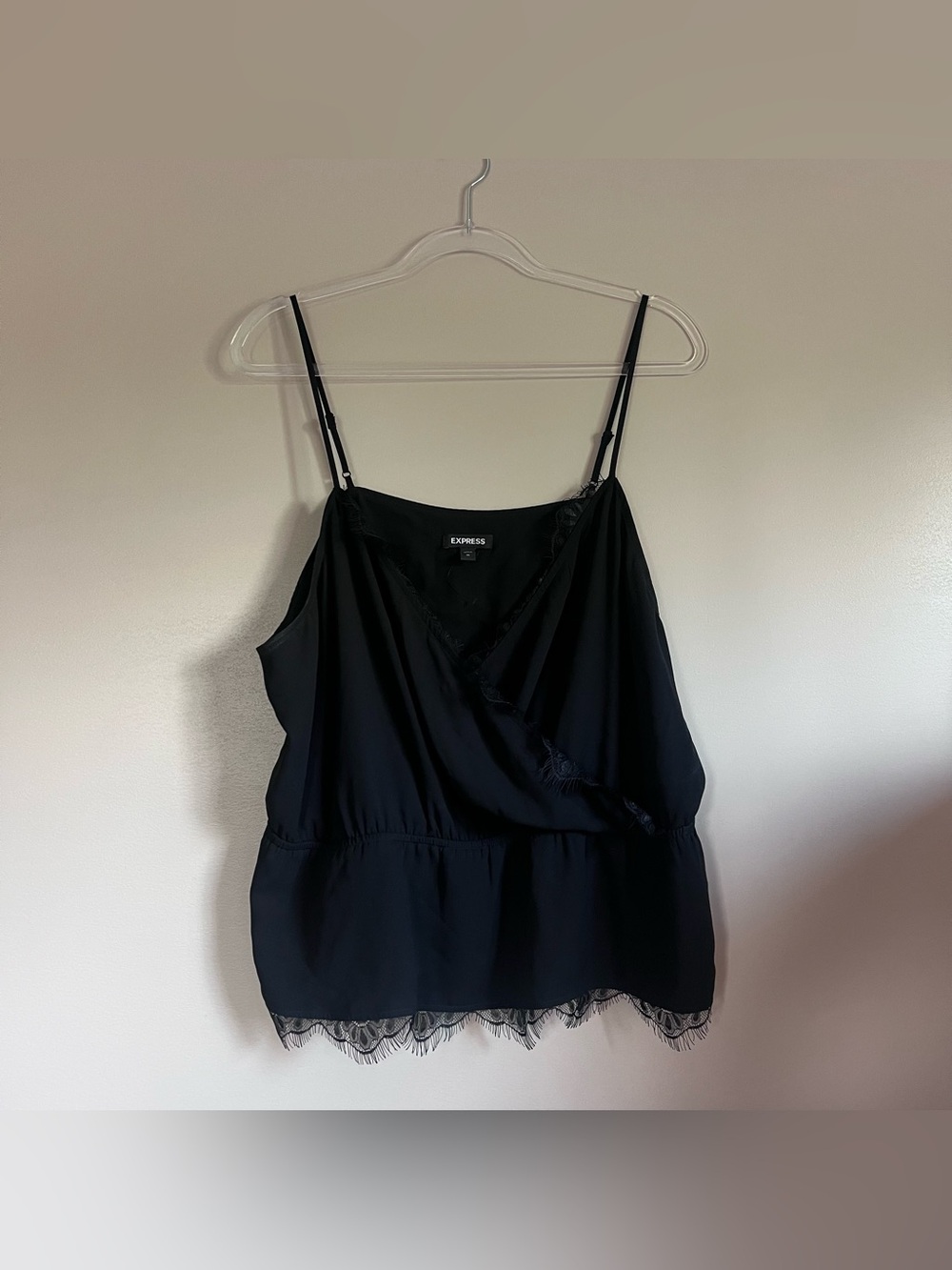 NWOT Express tank top - size XL